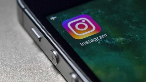 Instagram may let some users hide like counts from their feed and their posts.