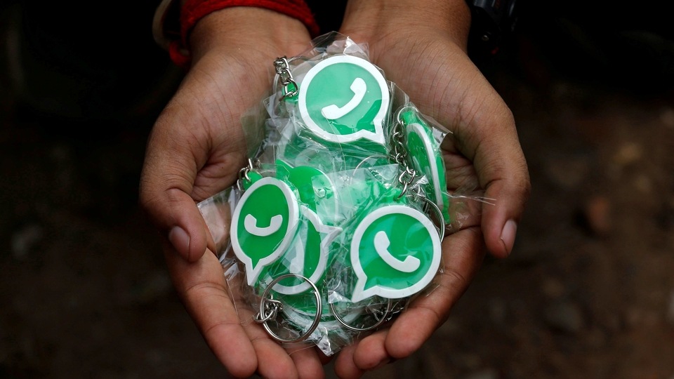 FILE PHOTO: Key chains with the logo of WhatsApp, Kolkata, India, October 9, 2018. Picture taken October 9, 2018. REUTERS/Rupak De Chowdhuri/File Photo