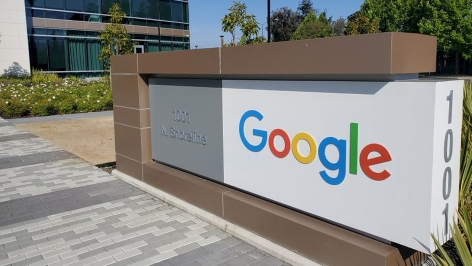 FILE PHOTO: A sign is pictured outside a Google office near the company's headquarters in Mountain View, California, U.S., May 8, 2019.  REUTERS/Paresh Dave