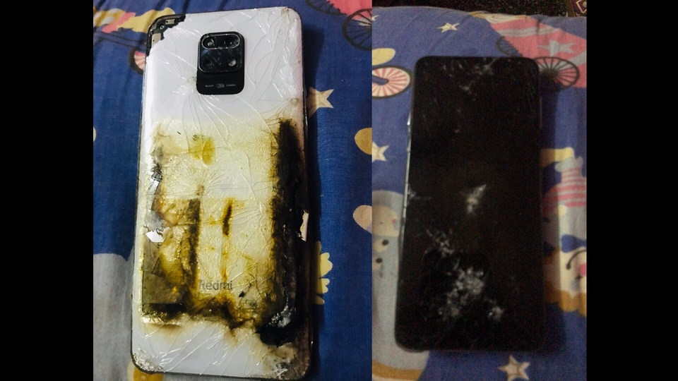 Pictures of the damaged phone that a customer shared on Twitter. 