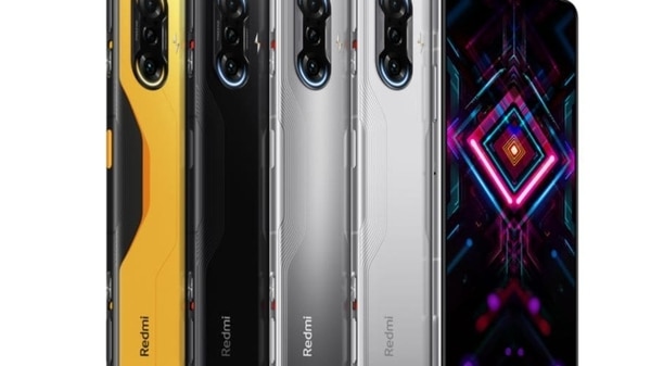 Redmi K40 Gaming Edition comes with a wide range of gaming features, including VC LiquidCool technology and white graphene. It also has X-axis linear vibration motor and support for PUBG HQ in-game vibration. There is also a 6.67’’ OLED display with 2400 x 1080 pixels resolution, 120Hz refresh rate, and 480Hz touch sampling rate.