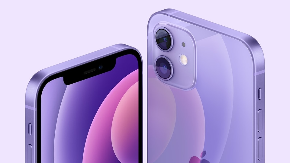 The iPhone 12 and iPhone 12 mini in the Purple colour. 