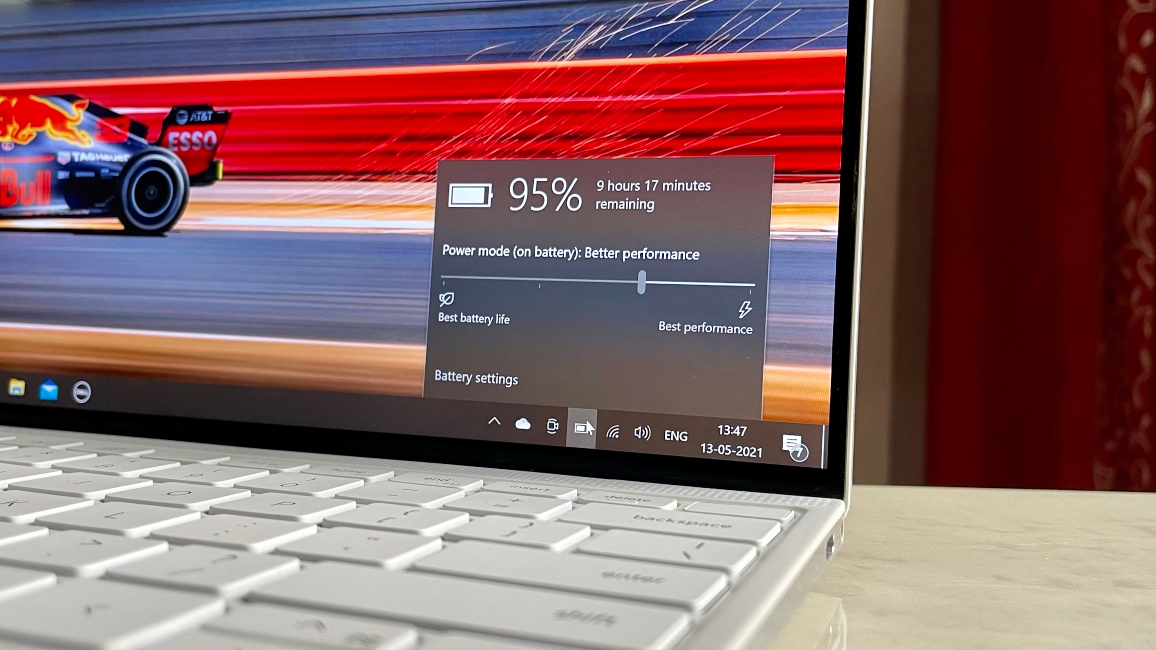 The laptop has a 4-cell 52Whr battery capacity that can perform for up to 8 hours in idea conditions (for the UHD+ model). The laptop has a 4-cell 52Whr battery capacity that can perform for up to 8 hours in idea conditions (for the UHD+ model).