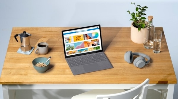 Prices of the Microsoft Surface Laptop 4 start from  <span class='webrupee'>₹</span>102,999 for the 13.5-inch base model. 