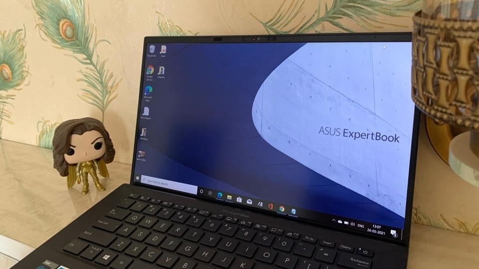Asus ExpertBook B9400 laptop