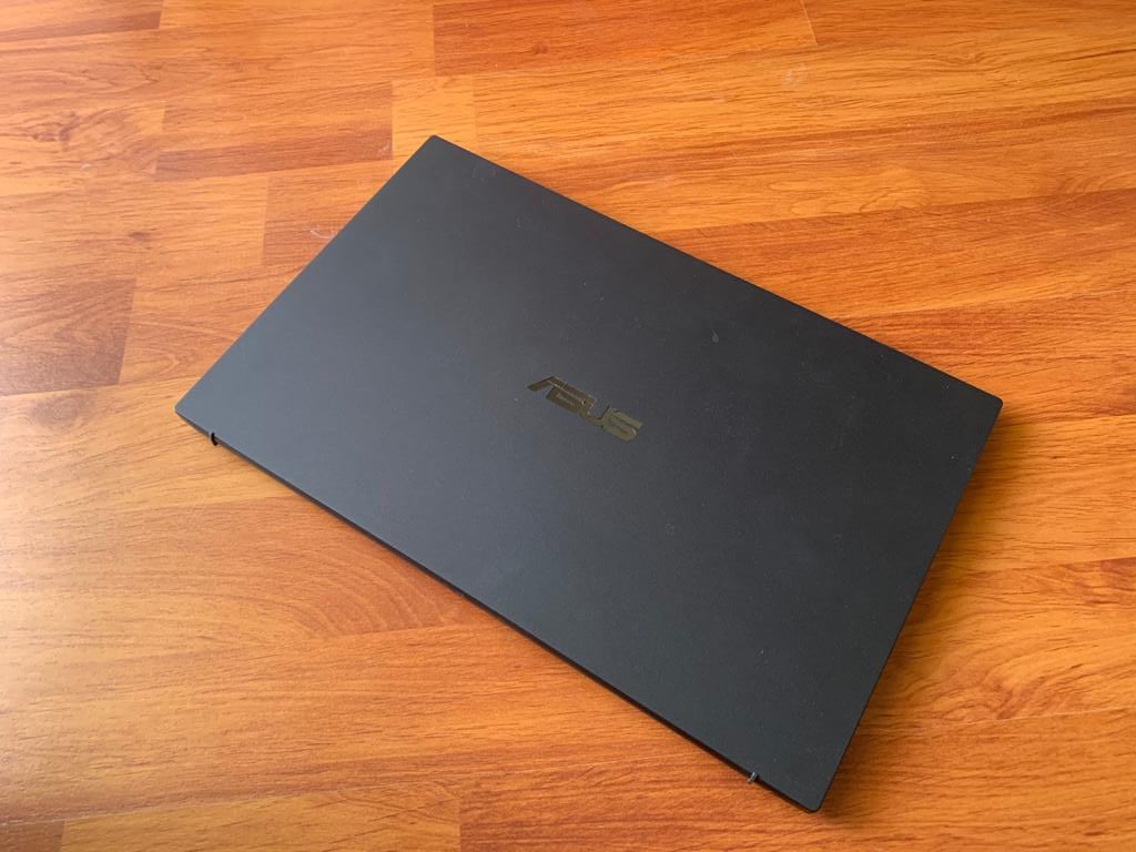 ExpertBook B9400 laptop: In Pics | HT Tech