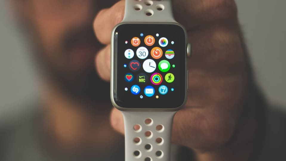The Apple Watch has reportedly saved a newborn's life while on a flight to Hawaii. 