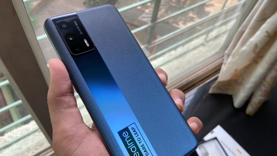 The Realme X7 Max 5G is the first smartphone in the country to feature Mediatek’s 6nm Dimensity 1200 5G enabled processor.