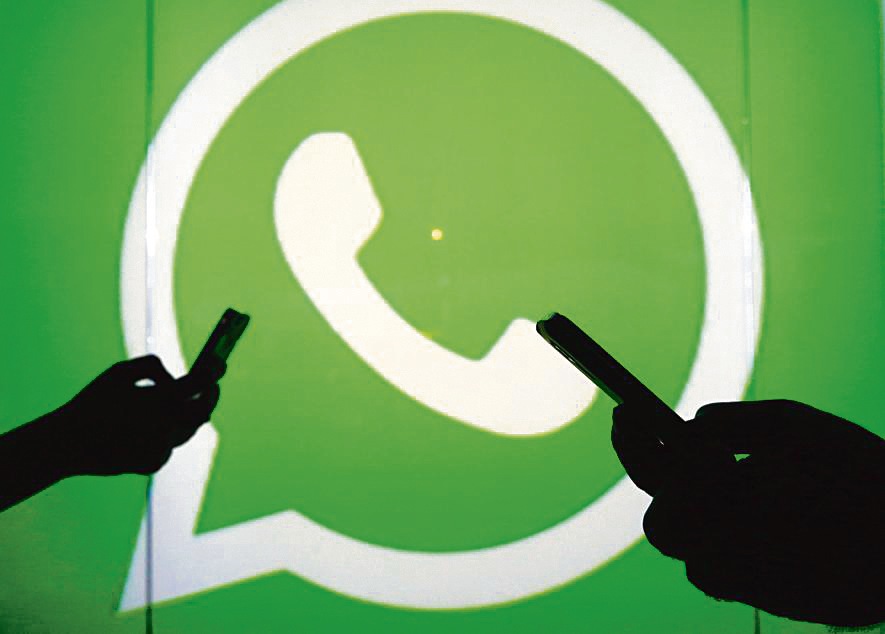 WhatsApp: Disappearing modeWhatsApp launched disappearing messages last year. This feature makes messages automatically disappear seven days after they’re sent. You can enable this for individual chats and group chats as well. WhatsApp is now planning to roll out disappearing mode which will enable disappearing messages for all chats at once. When you turn on disappearing mode, the disappearing messages feature will be enabled for all your WhatsApp chats. WhatsApp: Disappearing modeWhatsApp launched disappearing messages last year. This feature makes messages automatically disappear seven days after they’re sent. You can enable this for individual chats and group chats as well. WhatsApp is now planning to roll out disappearing mode which will enable disappearing messages for all chats at once. When you turn on disappearing mode, the disappearing messages feature will be enabled for all your WhatsApp chats.
