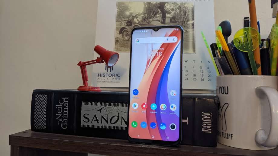 The new iQoo Z3 supports dual SIMS (nano) and runs on FunTouch OS 11.1 which’s based on Android 11. There is a 6.58-inch full HD+ (1,080 x 2,408 pixels) LCD display that comes with a 120Hz refresh rate and a 180Hz touch sampling rate. The new iQoo Z3 supports dual SIMS (nano) and runs on FunTouch OS 11.1 which’s based on Android 11. There is a 6.58-inch full HD+ (1,080 x 2,408 pixels) LCD display that comes with a 120Hz refresh rate and a 180Hz touch sampling rate.