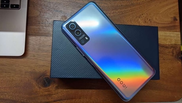 The iQoo Z3 comes with a triple camera setup on the back and a side-mounted fingerprint scanner. Prices for the iQoo Z3 start at  <span class='webrupee'>₹</span>19,990 for the base variant.
