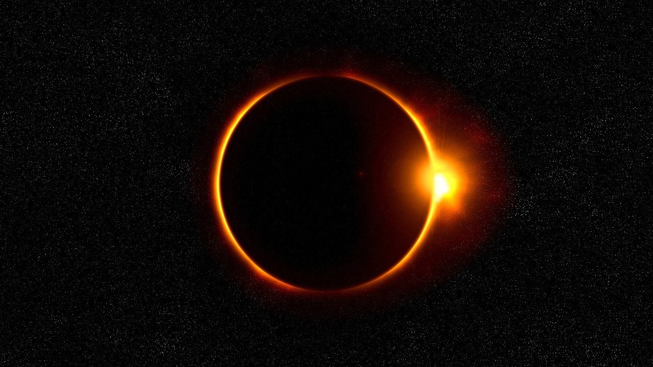 On October 14, 2023, skywatchers around the world will have the chance to witness an annular total solar eclipse. This celestial event will follow a path from the northwestern United States, through Mexico and Central America, and exit in Brazil. During this eclipse, the Moon will be at a specific distance from Earth, causing it to appear smaller than the Sun and creating a captivating 'ring of fire' effect in the sky. Annular total Eclipse