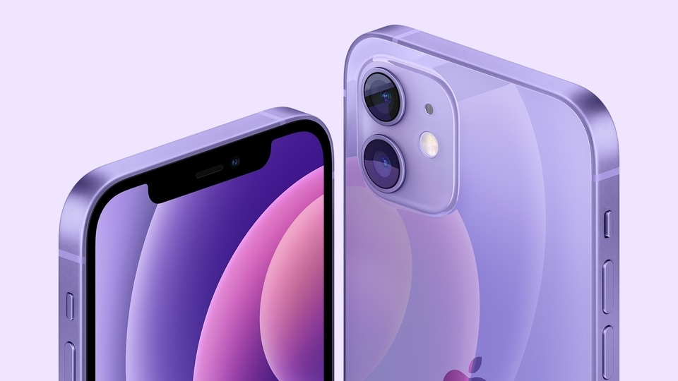 The iPhone 12 and iPhone 12 mini in the new purple colour. 