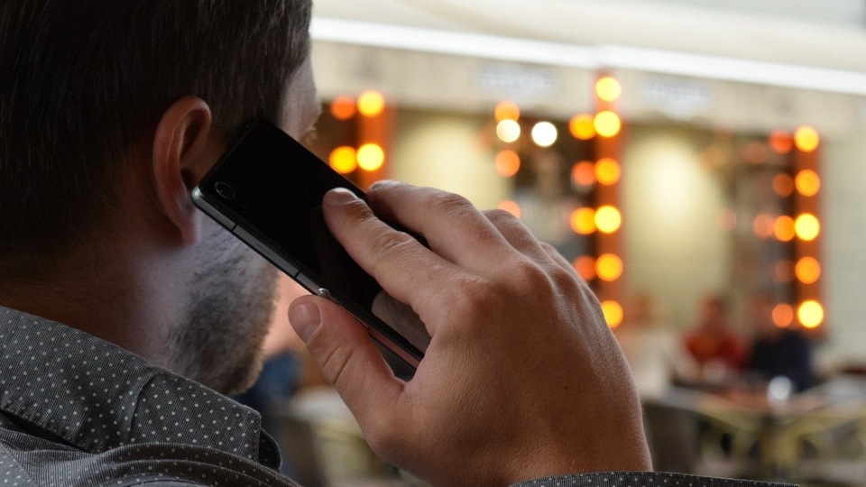Check for WhatsApp calls not going through: According to WhatsApp’s support documentation, the last indicator that you might be blocked is your calls to a user are not going through. This means that if your contact has blocked you, calling them will still show you the calling screen, but the call will not connect. However, it is important to note that this can occur even when your contact does not have internet connectivity. Check for WhatsApp calls not going through: According to WhatsApp’s support documentation, the last indicator that you might be blocked is your calls to a user are not going through. This means that if your contact has blocked you, calling them will still show you the calling screen, but the call will not connect. However, it is important to note that this can occur even when your contact does not have internet connectivity.