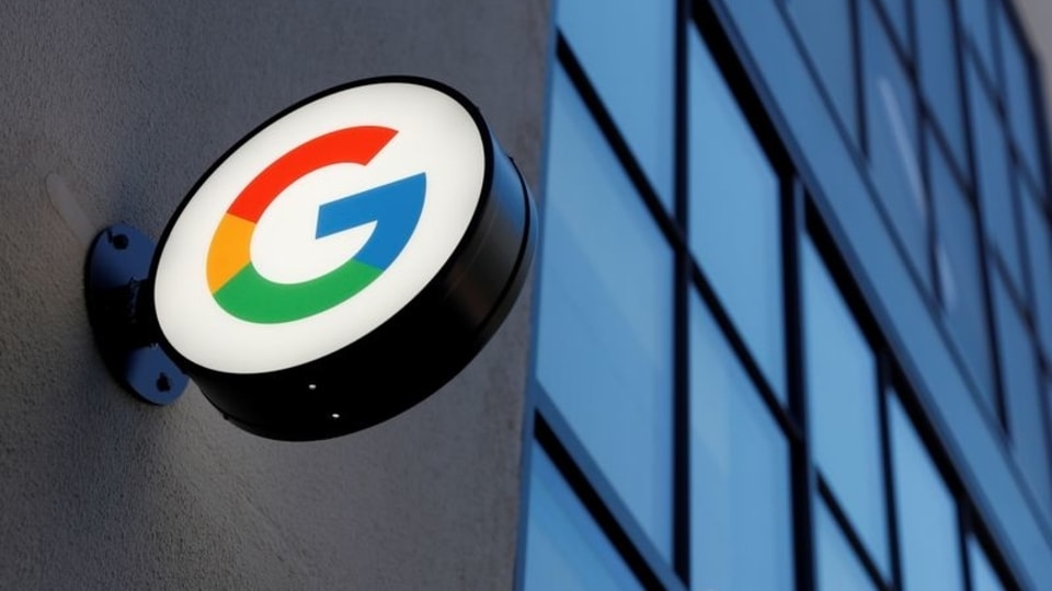 A sign is seen at the entrance to the Google retail store in the Chelsea neighborhood of New York City, U.S., June 17, 2021. REUTERS/Shannon Stapleton/File Photo