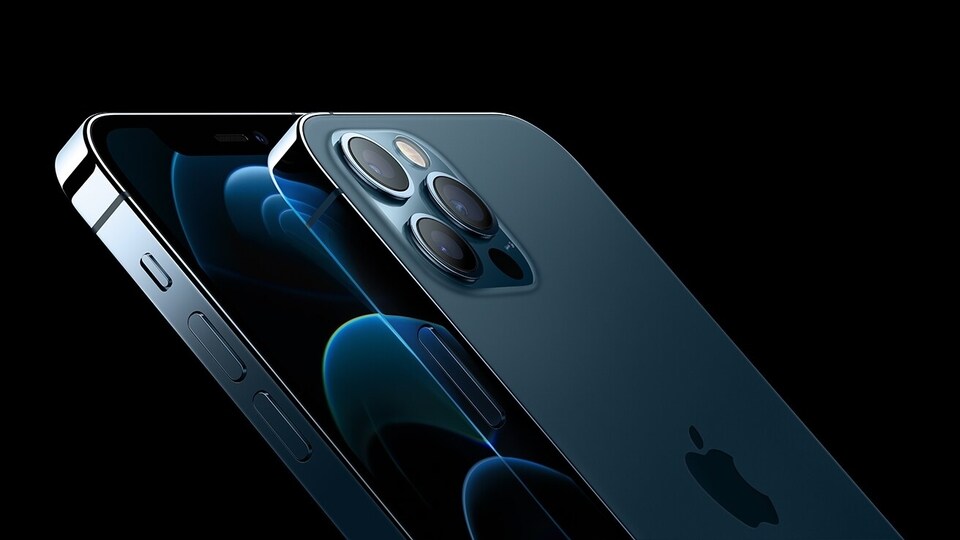 The iPhone 13 Pro series might come with more sensors or bigger sensors housed in a much larger camera module. 
