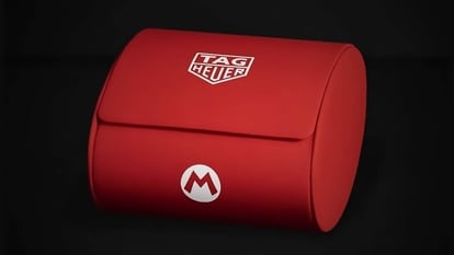 The website for the Super Mario watch gives us a look at the bright red watch case with the iconic Mario “M” logo on it.