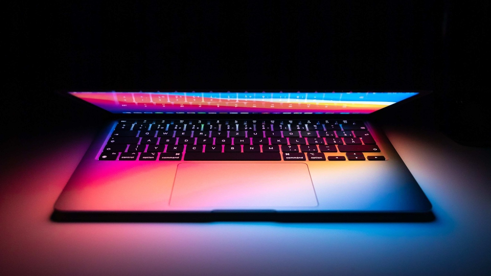 Apple MacBook Pro. Apple MacBook Pro.