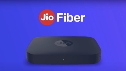JioFiber offers users 1TB of data for  <span class='webrupee'>₹</span>199 only, exclusive of taxes. This 1TB data is available for use for seven days only.