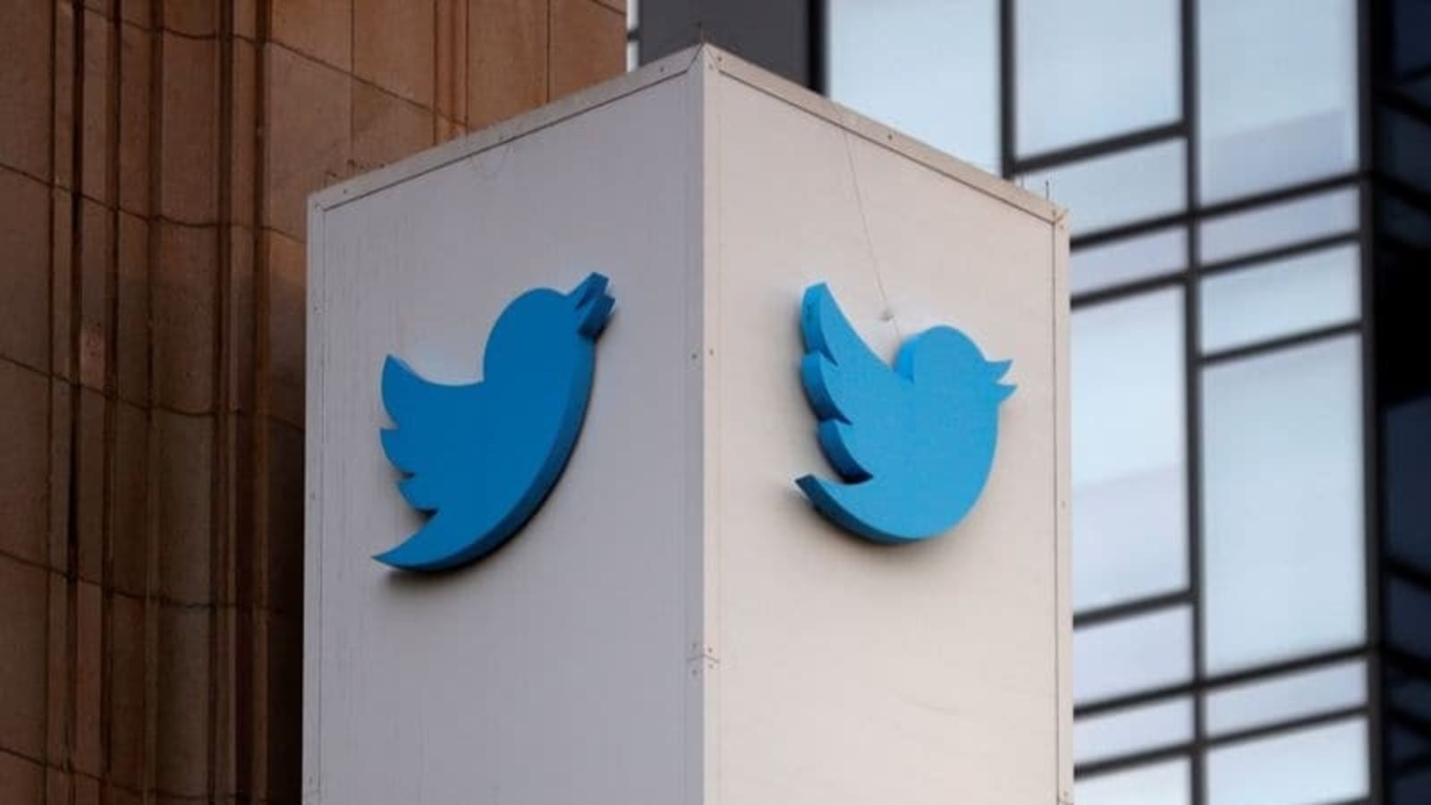 The court further directed Twitter to not only disclose all the details pertaining to the appointment of the CCO as well as the Resident Grievance Officer (RGO) but also clarify as to why a Nodal Contact Person had not been appointed yet and by when the position will be filled.