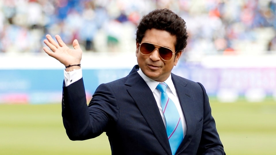 Rajan Navani, Vice Chairman and Managing Director of JetSynthesys, said with 100MB, the company gave Sachin's fans the opportunity to have a platform where they could interact with him directly.