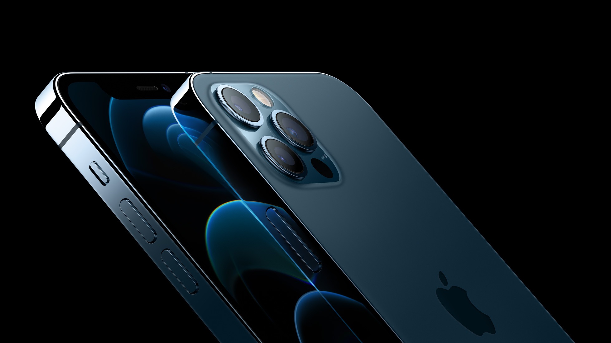 Samsung and Apple both design their own chipsets, and the Exynos and Apple’s A-series processor will give Google a tough fight this year. Google hasn’t revealed the exact hardware specifications of the upcoming Pixel 6 series processors, which means it is tough to compare it with the existing iPhone 12 which comes with the A14 Bionic processor. However, the upcoming iPhone 13, which is expected to ship with a brand new, faster chipset which is definitely going to give the new Pixel chipset a run for its money. Samsung and Apple both design their own chipsets, and the Exynos and Apple’s A-series processor will give Google a tough fight this year. Google hasn’t revealed the exact hardware specifications of the upcoming Pixel 6 series processors, which means it is tough to compare it with the existing iPhone 12 which comes with the A14 Bionic processor. However, the upcoming iPhone 13, which is expected to ship with a brand new, faster chipset which is definitely going to give the new Pixel chipset a run for its money.
