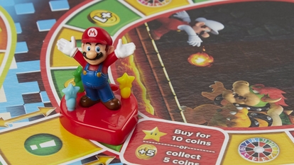 Nintendo The Game of Life: Super Mario Edition board game has been launched priced at $28.49 ( <span class='webrupee'>₹</span>2,114 approx.).