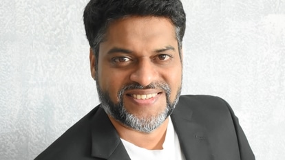 We spoke to Chaitanya Nallan, Co-founder and CEO, SkinKraft Laboratories, to understand how they train their AI to create beauty solutions for you.