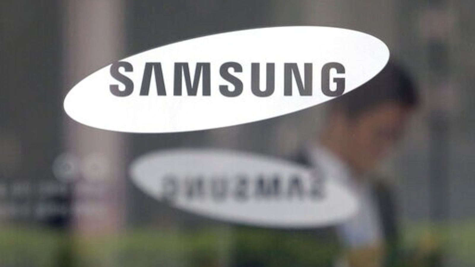 The Samsung Galaxy S21 Fan Edition (FE) smartphone has been spotted on the Bluetooth SIG website.