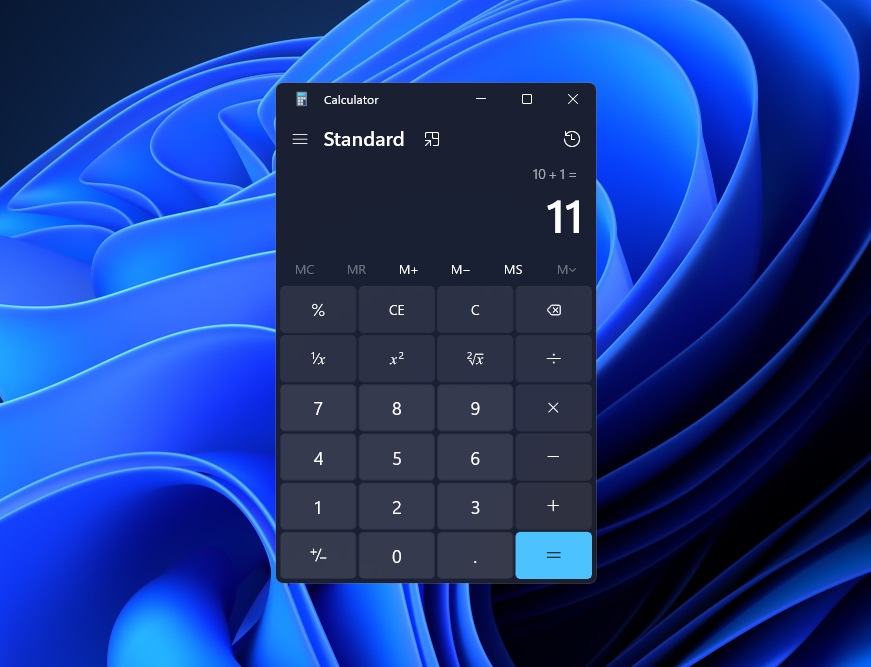 Better Multitasking: Windows 11 includes two new features for a better multitasking experience. It comes with Snap Groups and Snap Layouts, which is a collection of apps you are using simultaneously that sits in the taskbar. This can be fired up or minimised at once for easier multitasking. You can now also plug and unplug an extended monitor without issues. Better Multitasking: Windows 11 includes two new features for a better multitasking experience. It comes with Snap Groups and Snap Layouts, which is a collection of apps you are using simultaneously that sits in the taskbar. This can be fired up or minimised at once for easier multitasking. You can now also plug and unplug an extended monitor without issues.