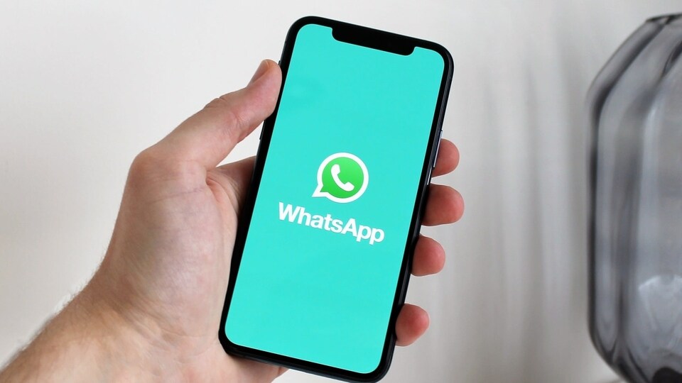 Transferring Whatsapp chats from iOS to Android, one of the most widely requested features is finally making its way to beta testers on iPhone. Here’s what the feature looks like and how it works.