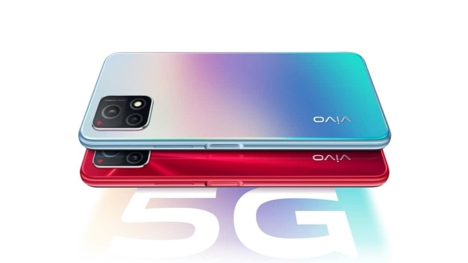 Vivo Y33s launch and price: Vivo Y33s smartphone will be launched on August 23. However, not much other information is available about the phone. As far as pricing goes, it is expected to be under <span class='webrupee'>₹</span>18000, keeping its specs in mind. The phone is tipped to come with a 6.58-inch FHD+ display and a MediaTek Helio G80 chipset. It could come with 8GB of RAM and 128GB of storage. It could feature a triple camera setup with 50MP primary sensor and two 2MP sensors for macro and bokeh photography. The Vivo Y33s might be powered by a 5,000mAh battery with 18W fast charging. (Image of Vivo Y31s for representational purpose only)