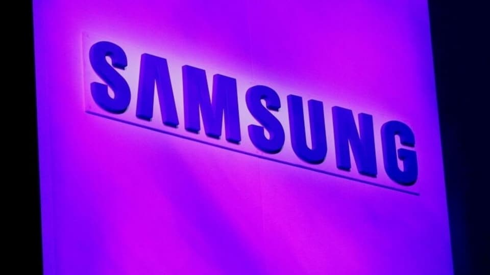 Samsung Galaxy A52s 5G will be launched in India on September 3, revealed a tipster.