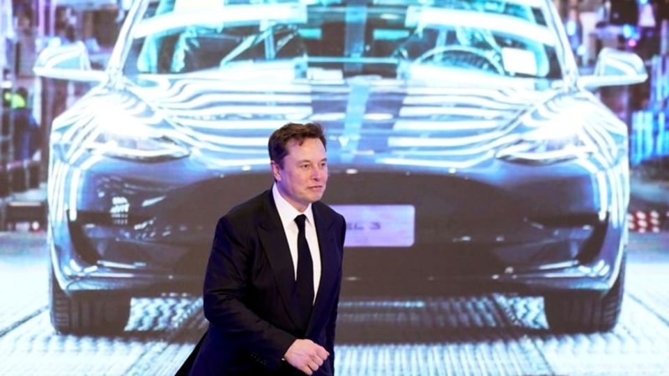Elon Musk Tesla car play: Passengers would ride in Tesla cars, as they do in existing Boring Co. tunnels in Las Vegas.