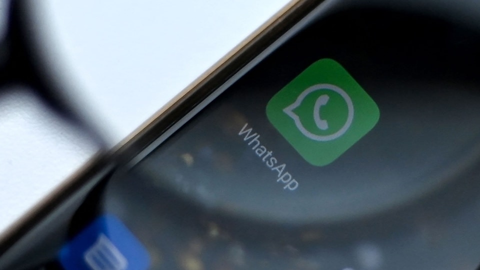 WhatsApp Security Flaw