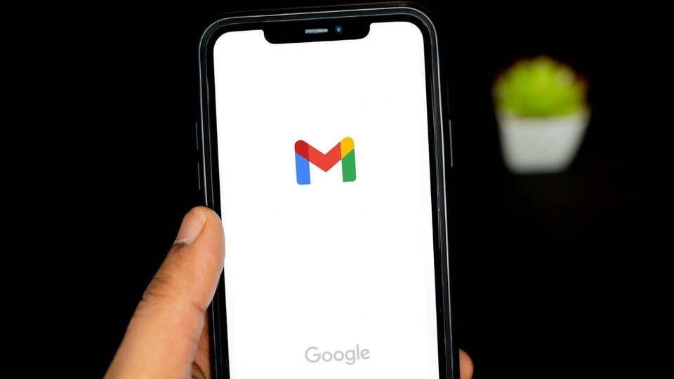 Popular Google apps that rely on the Google Account like Gmail, YouTube, Google Maps, Google Play Store, Google Calendar and more, will stop working on certain Android phones.