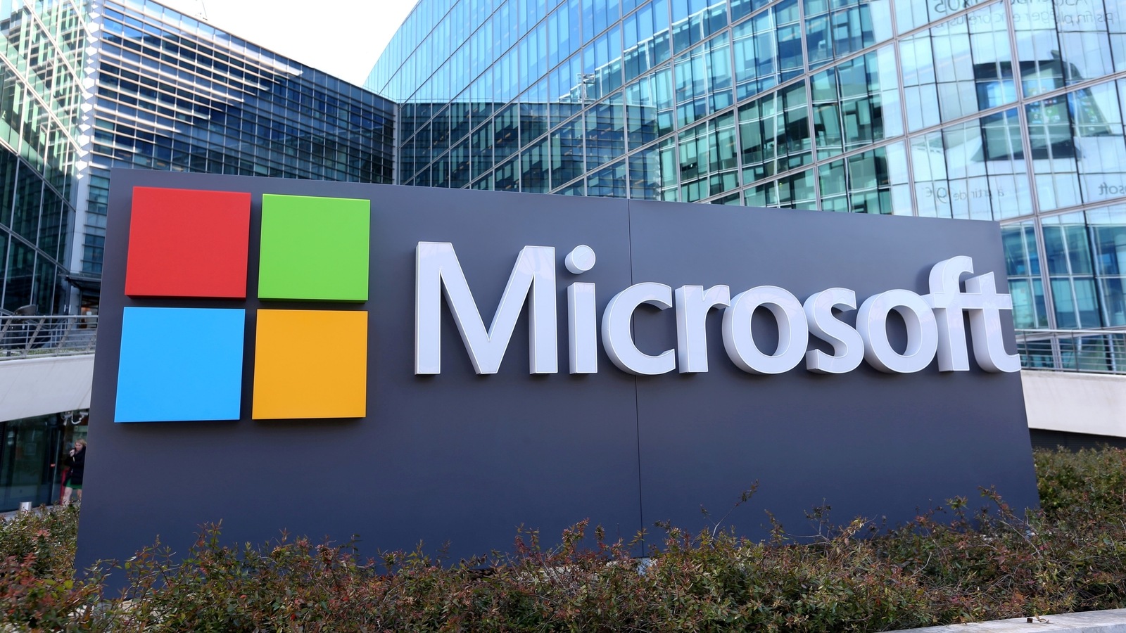 FILE PHOTO: General view of Microsoft Corporation headquarters at Issy-les-Moulineaux, near Paris,  France, April 18, 2016. REUTERS/Charles Platiau/File Photo