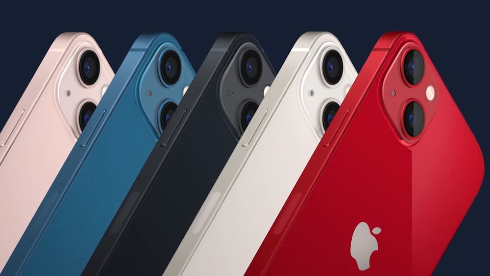 Apple iPhones Compared: iPhone 13 vs iPhone 13 Mini vs iPhone 13 Pro vs iPhone 13 Pro Max.