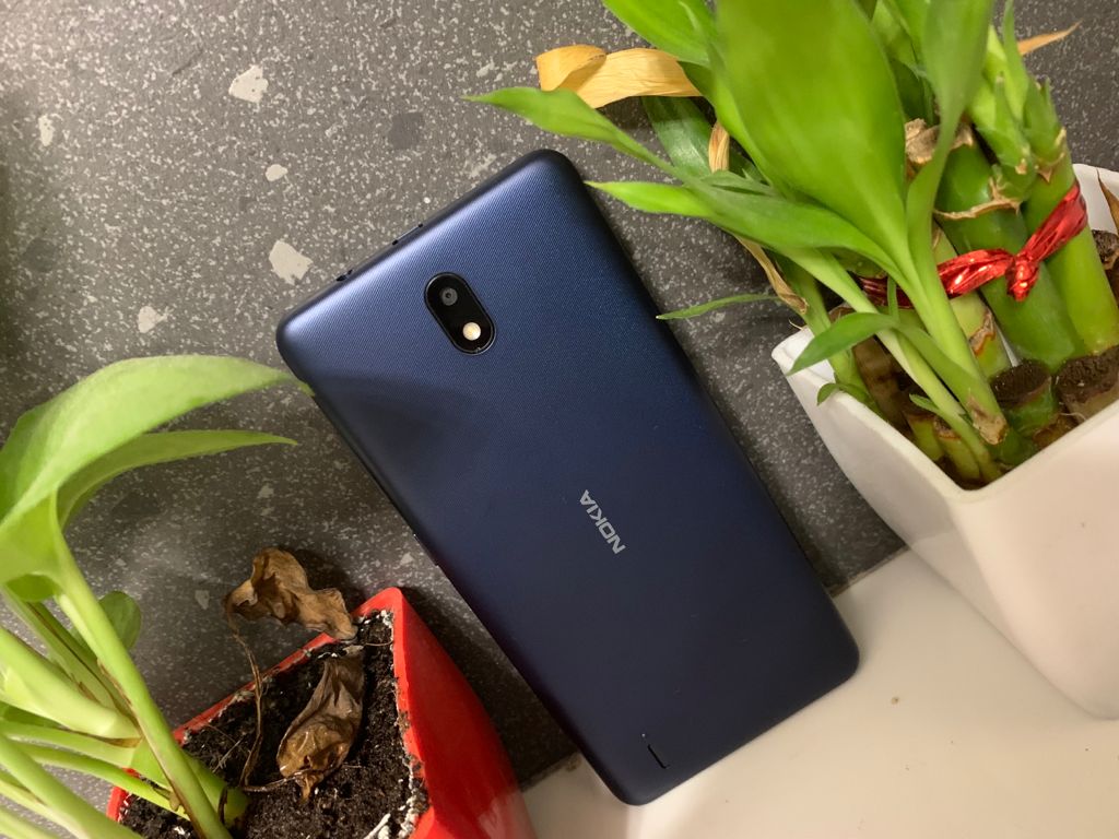 Nokia C01 Plus features a 5.45-inch HD display with a resolution of 720x1440 pixels and an aspect ratio of 18:9. Nokia C01 Plus features a 5.45-inch HD display with a resolution of 720x1440 pixels and an aspect ratio of 18:9.