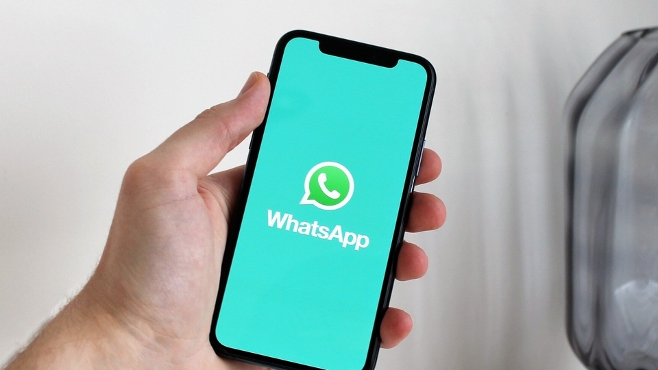 WhatsApp is providing more and more features to users to manage and bring some order in their content.