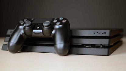 Sony’s firmware update 9.00 fixes the PlayStation 4 console’s internal clock issue and more