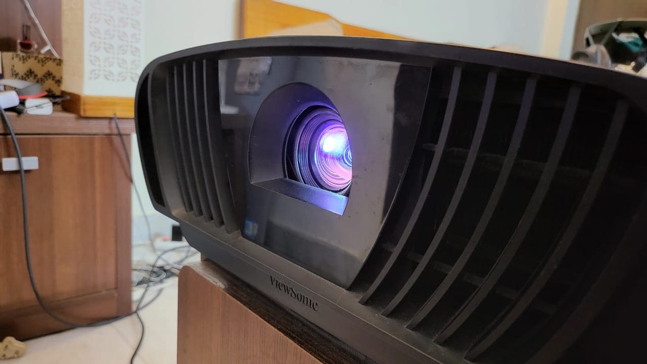 ViewSonic X100-4K+ Review: Looks Good, Sounds Better | Home Appliances ...