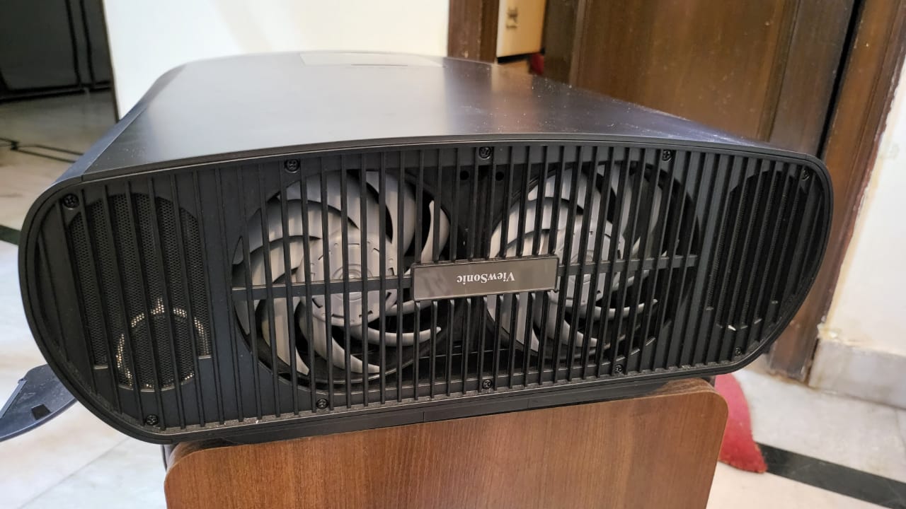 The ViewSonic X100-4K+ fans are massive but you will barely be able to hear them after a while.&nbsp;