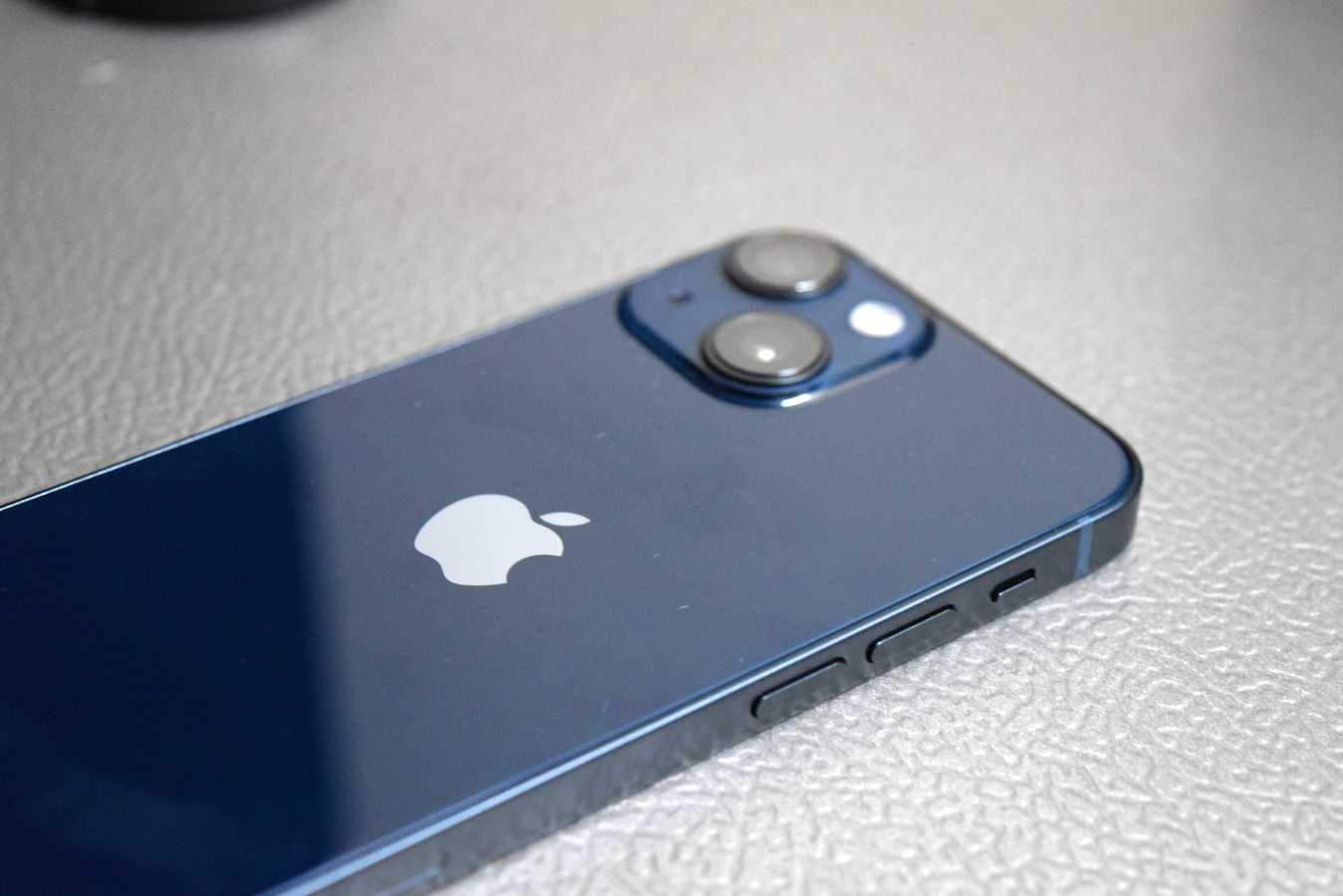 The End of Compact Phones: iPhone 13 Mini To be Discontinued