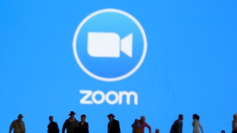 Zoom meeting hosts had to either use a third-party captioning service or manually add their own captions.