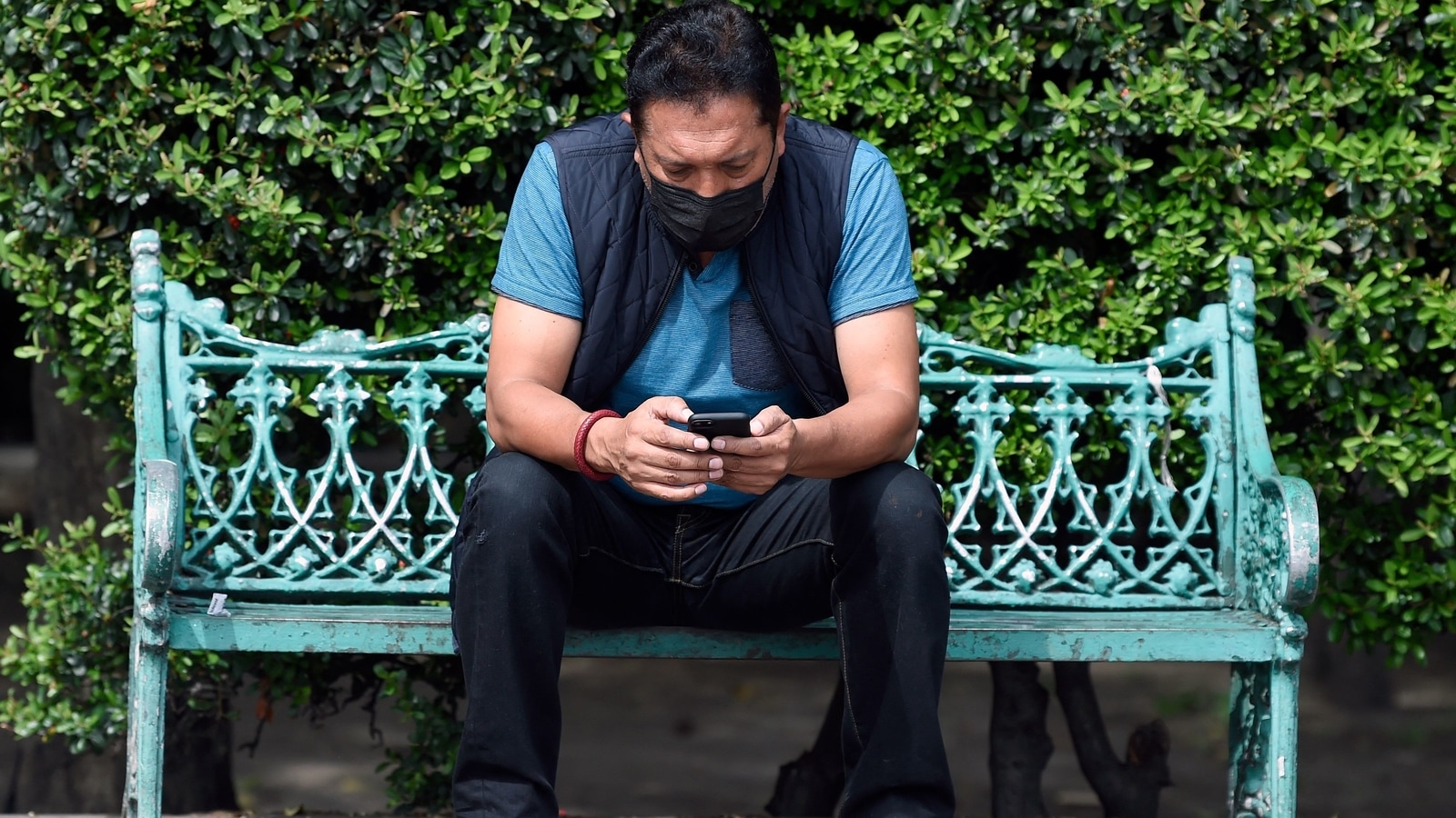 Know here the oldest phones that WhatsApp will not ban from its platform. WhatsApp will stop working for these phones though. (Representational image) whatsapp