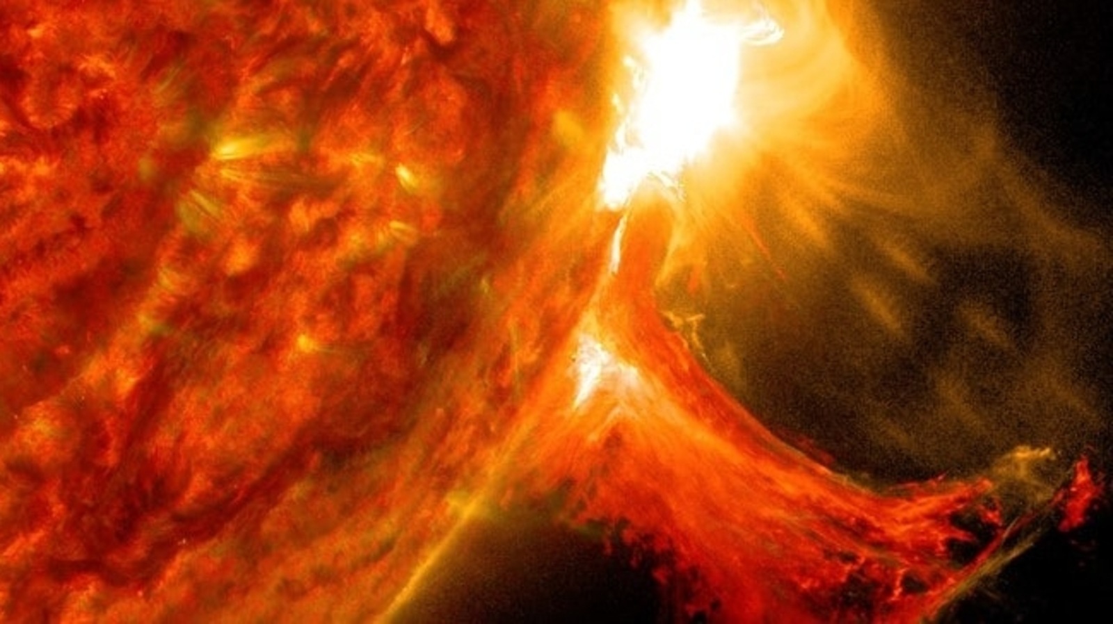 solar storm Internet Apocalypse