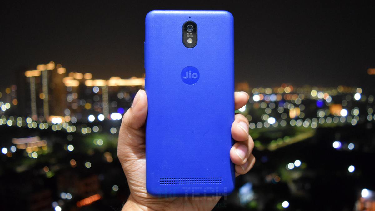 The JioPhone Next is built to its price of INR 6,499 JioPhone Next