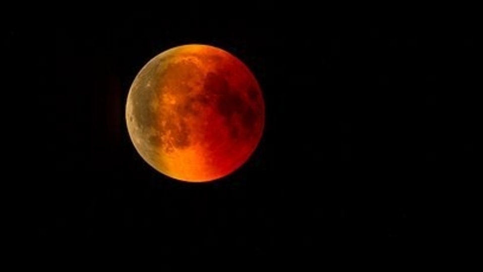 Total lunar eclipse