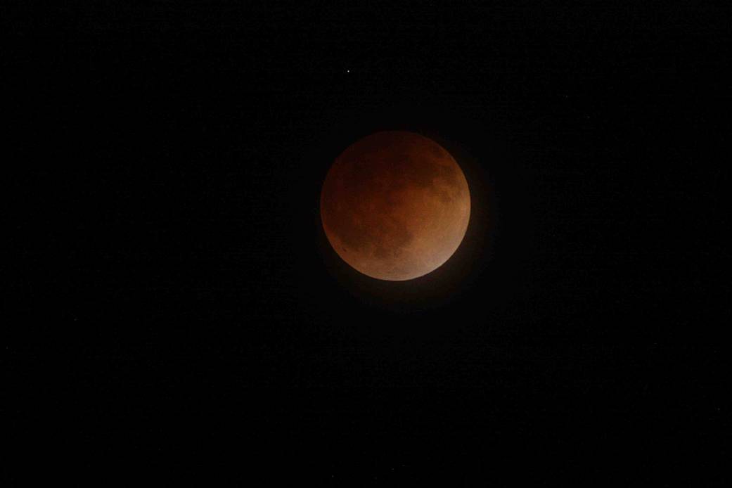 According to Dr. Krupp, don’t just go out once to have a look. Monitor the whole thing. Celestial mechanics and weather make it a dynamic event. Every lunar eclipse is different, and the surprises and delights are in the details. Lunar Eclipse